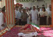 Sushma Swaraj cremated with state honours