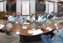 All India Kisan Coordination Committee Members submit memorandum in favour of Farm Acts: Narendra Singh Tomar