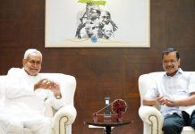 Bihar CM Nitish Kumar meets Arvind Kejriwal in Delhi